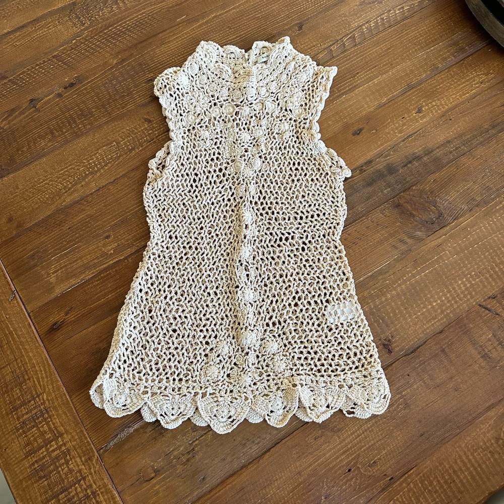 Women’s Beige Banana Republic Crochet Tank Top